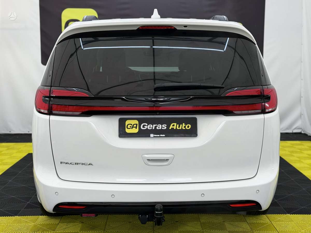 Chrysler Pacifica, 3.6 l., Минивэн