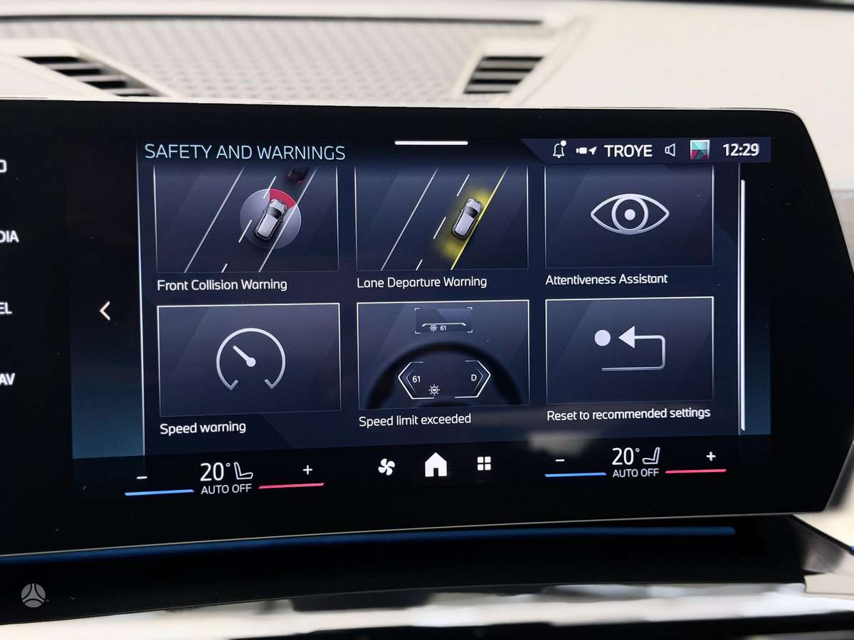 BMW iX2, 65 kWh, off-road / crossover