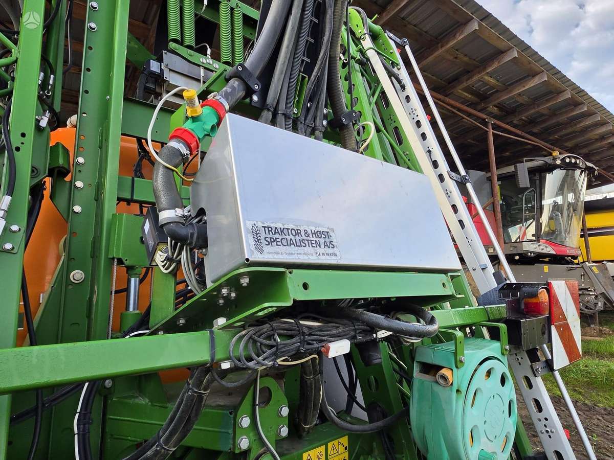 Amazone UG 4500 Nova, sprayers