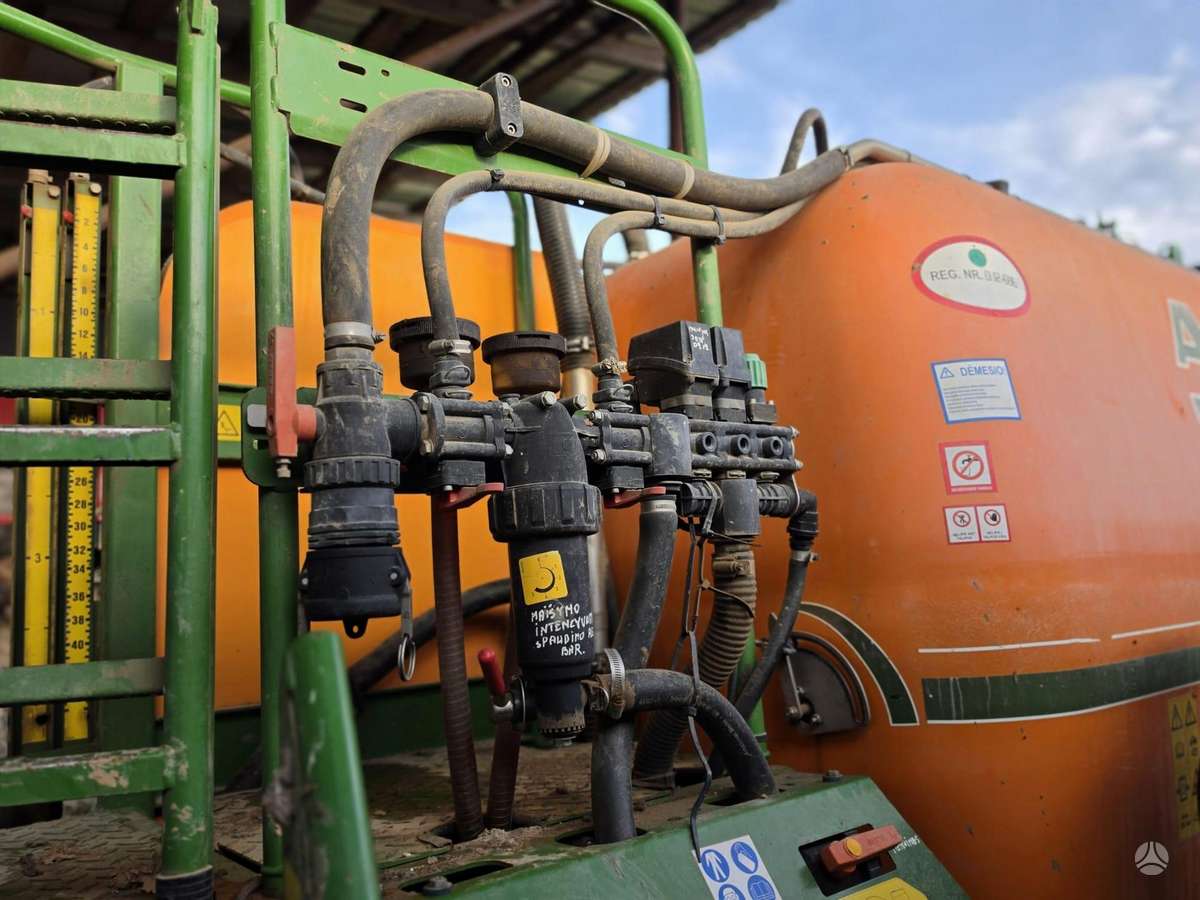 Amazone UG 4500 Nova, разбрызгиватели