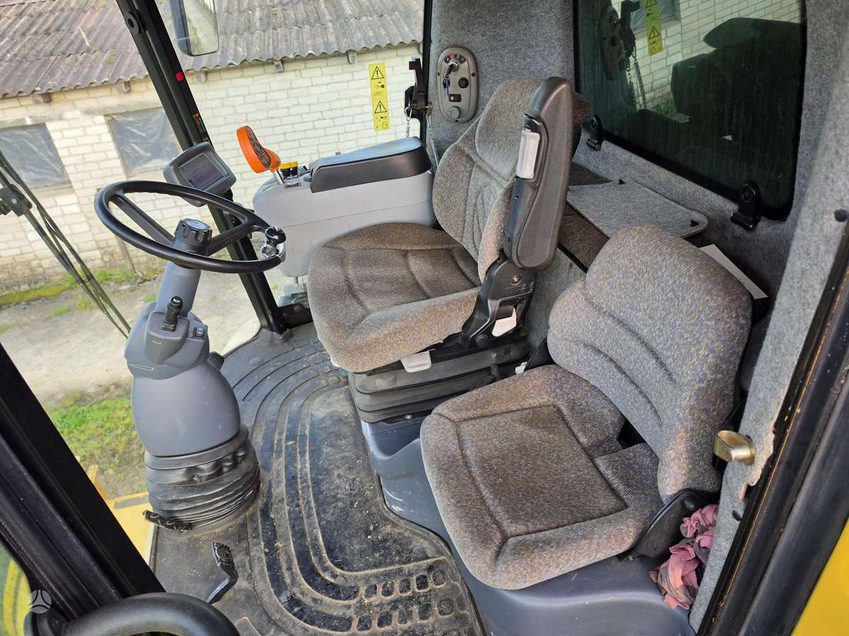 New Holland CX820, kombainai
