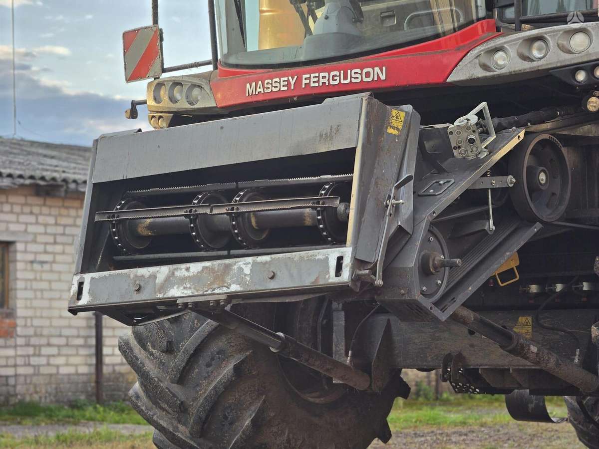 Massey Ferguson 7382 Centora, kombainai