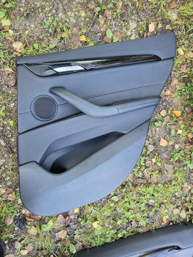 BMW X1 Eropa šildomas