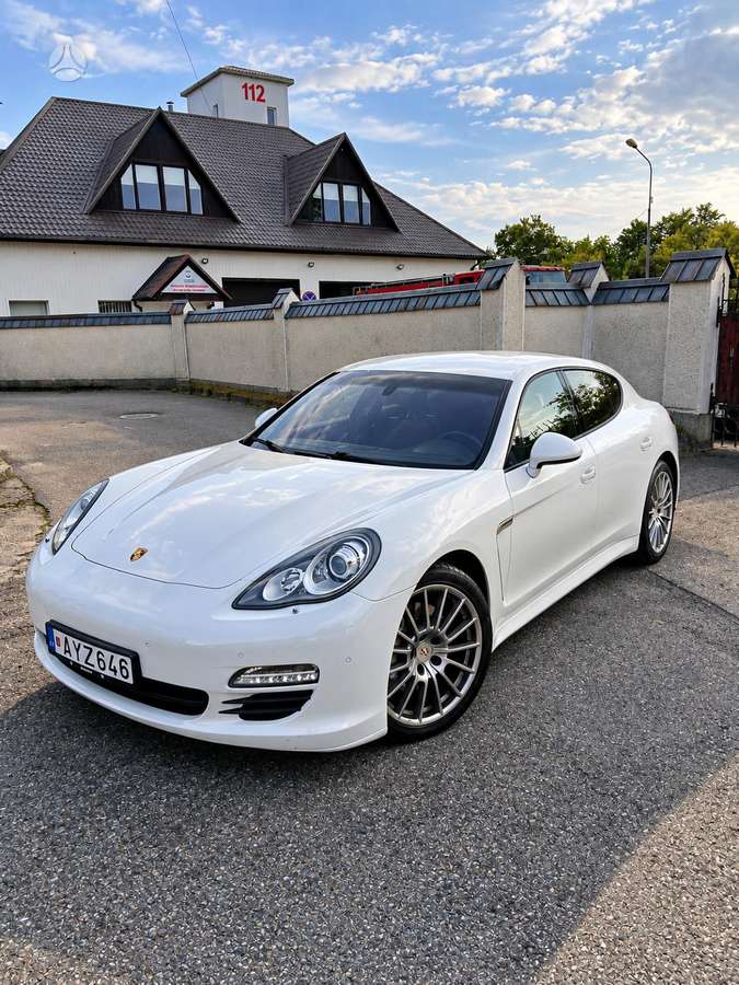 Porsche Panamera