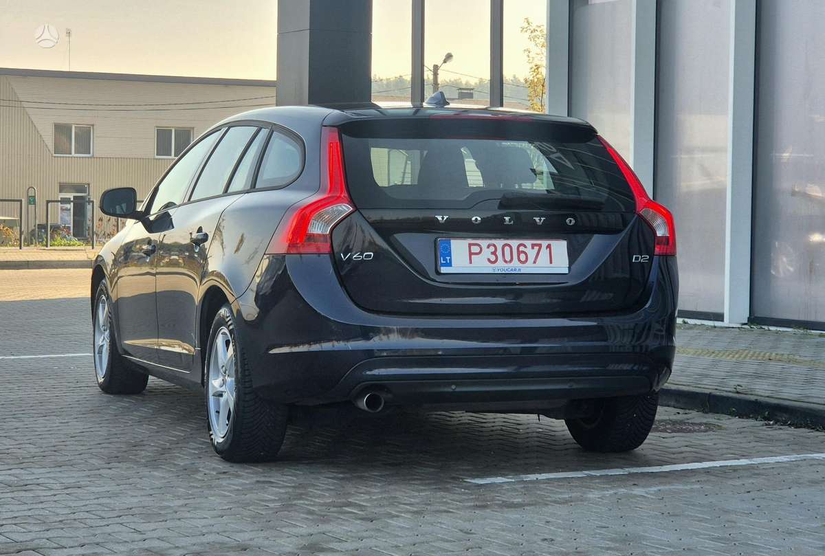 Volvo V60, 2.0 l., Универсал