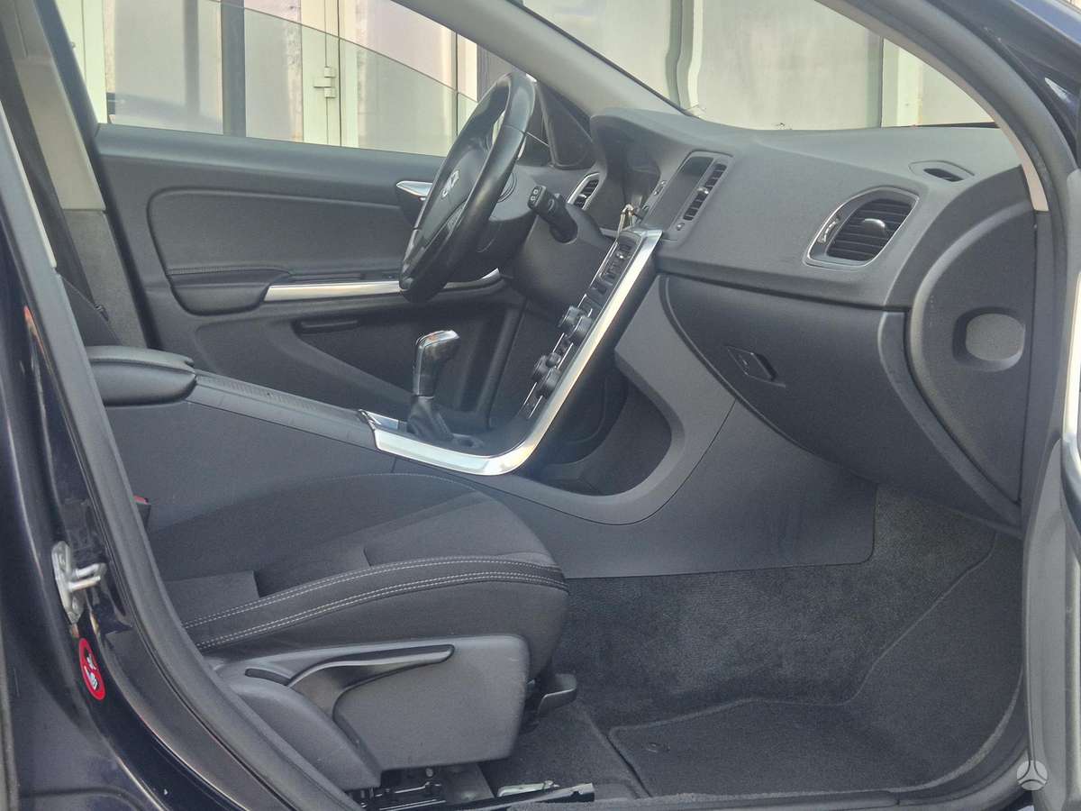 Volvo V60, 2.0 l., Универсал