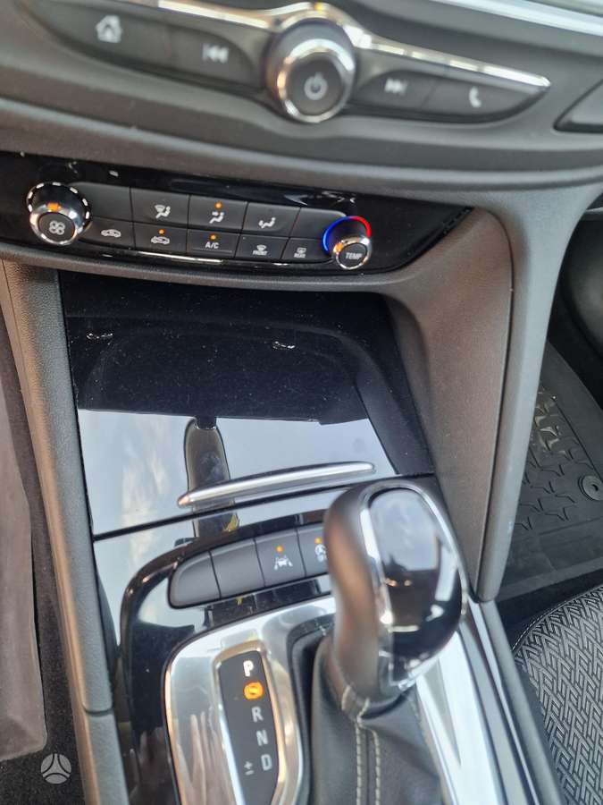 Opel Insignia, 1.6 l., Универсал
