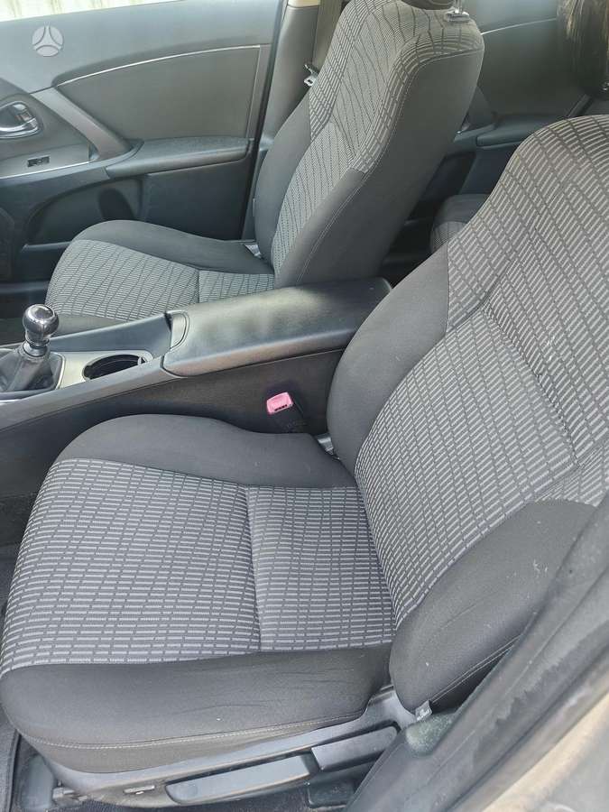 Toyota Avensis, 1.8 l., Универсал