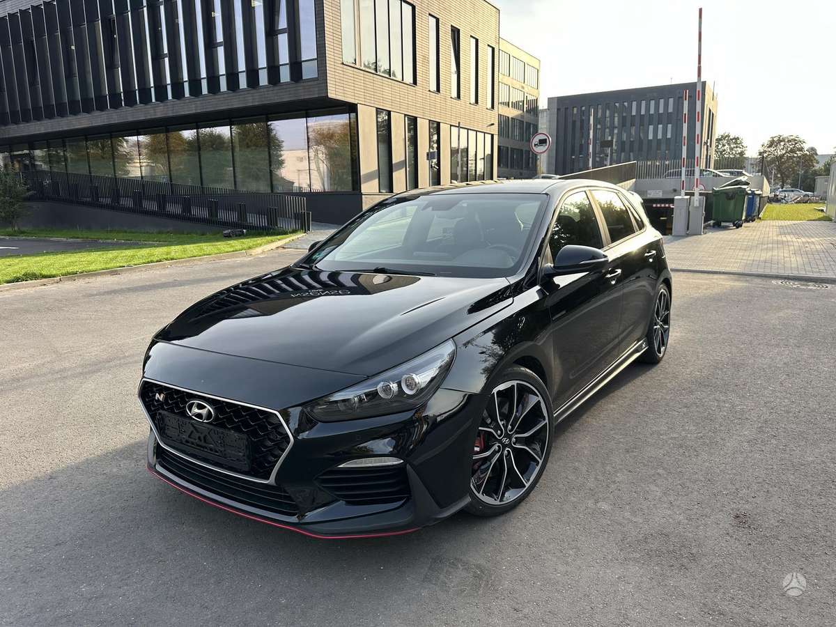 Hyundai i30, 2.0 l., hatchback