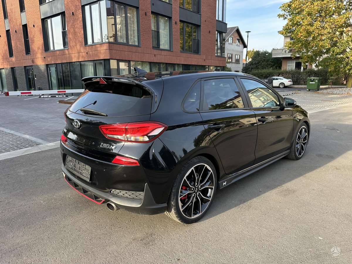 Hyundai i30, 2.0 l., hatchback