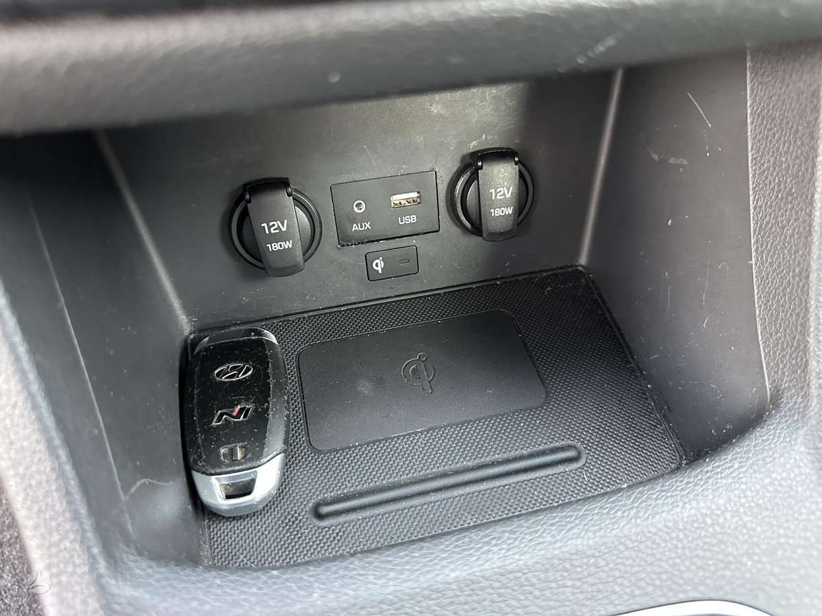 Hyundai i30, 2.0 l., hatchback