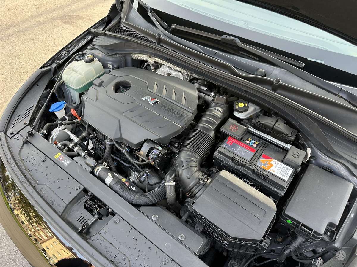 Hyundai i30, 2.0 l., hatchback