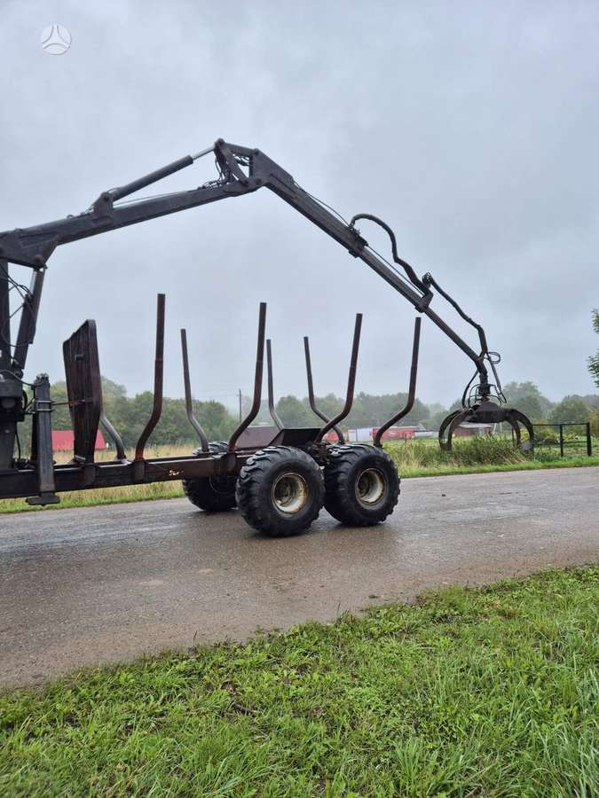 New Holland Palms, crane