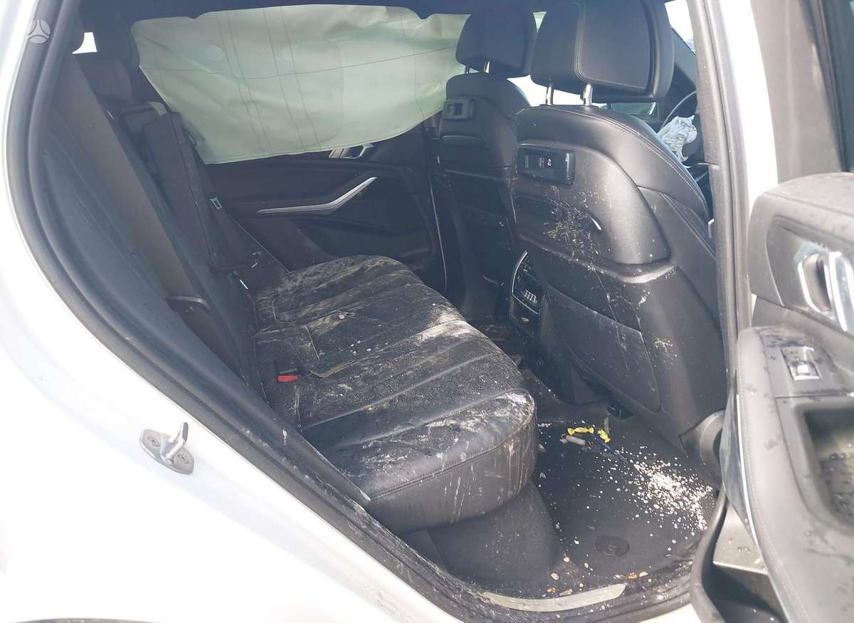 BMW X5 dalimis. B58b30c usa