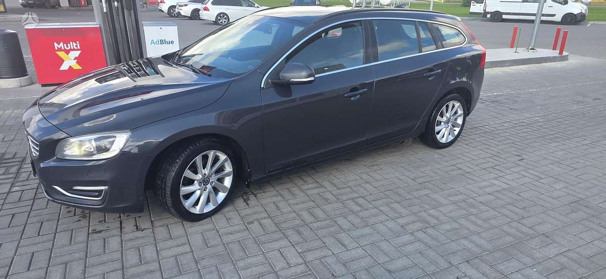 Volvo V60, 2.0 l., Хэтчбек