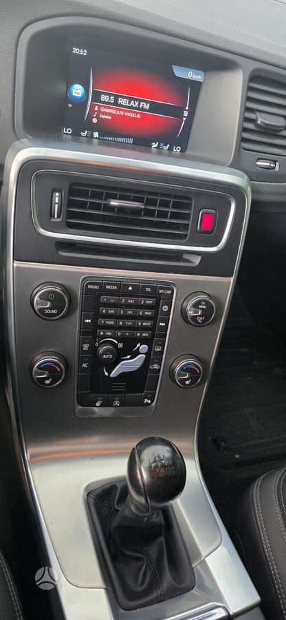 Volvo V60, 2.0 l., Хэтчбек