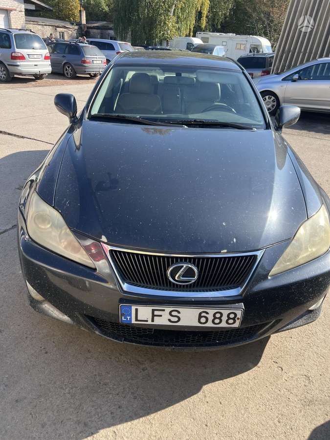 Lexus IS 220, 2.2 l., Седан
