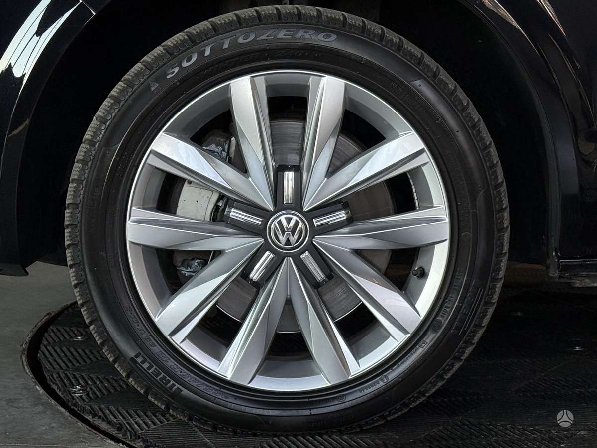 Volkswagen Multivan, 2.0 l., Минивэн