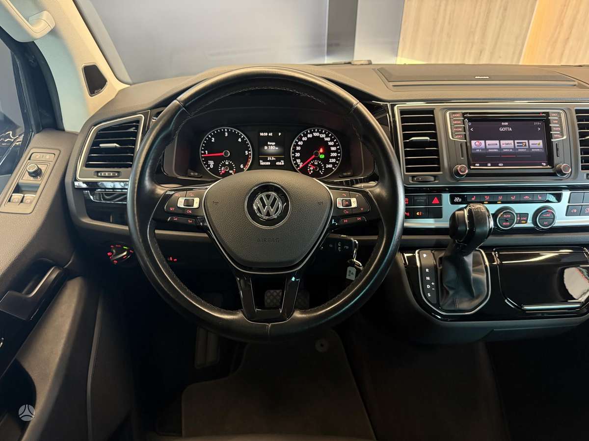 Volkswagen Multivan, 2.0 l., Минивэн