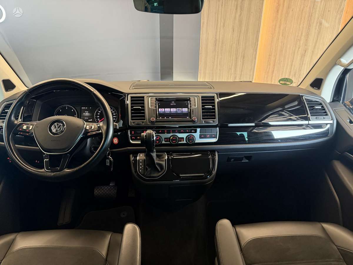 Volkswagen Multivan, 2.0 l., Минивэн