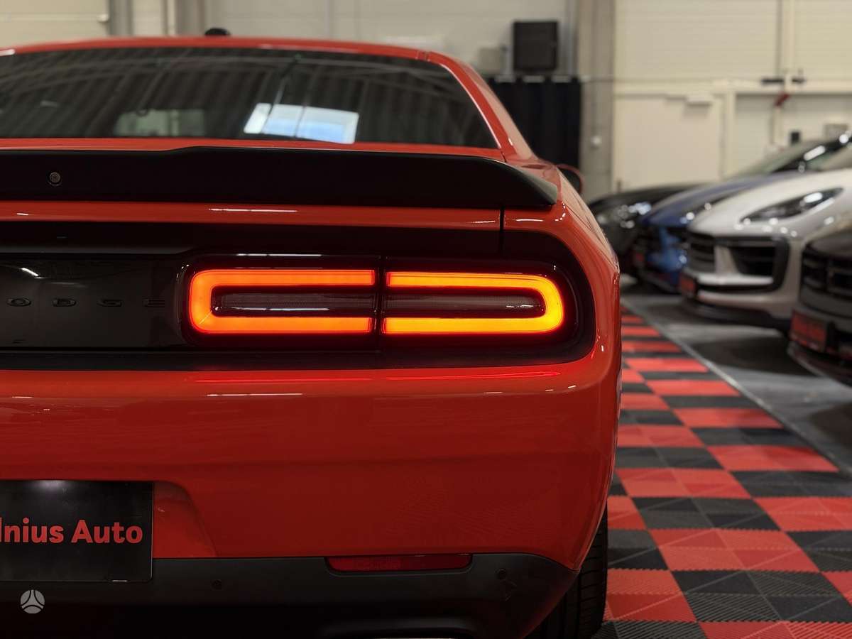 Dodge Challenger, 5.7 l., coupe
