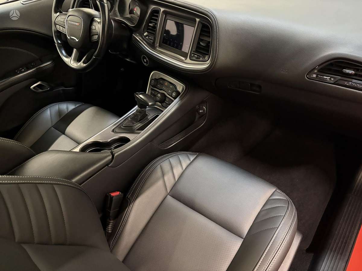 Dodge Challenger, 5.7 l., coupe