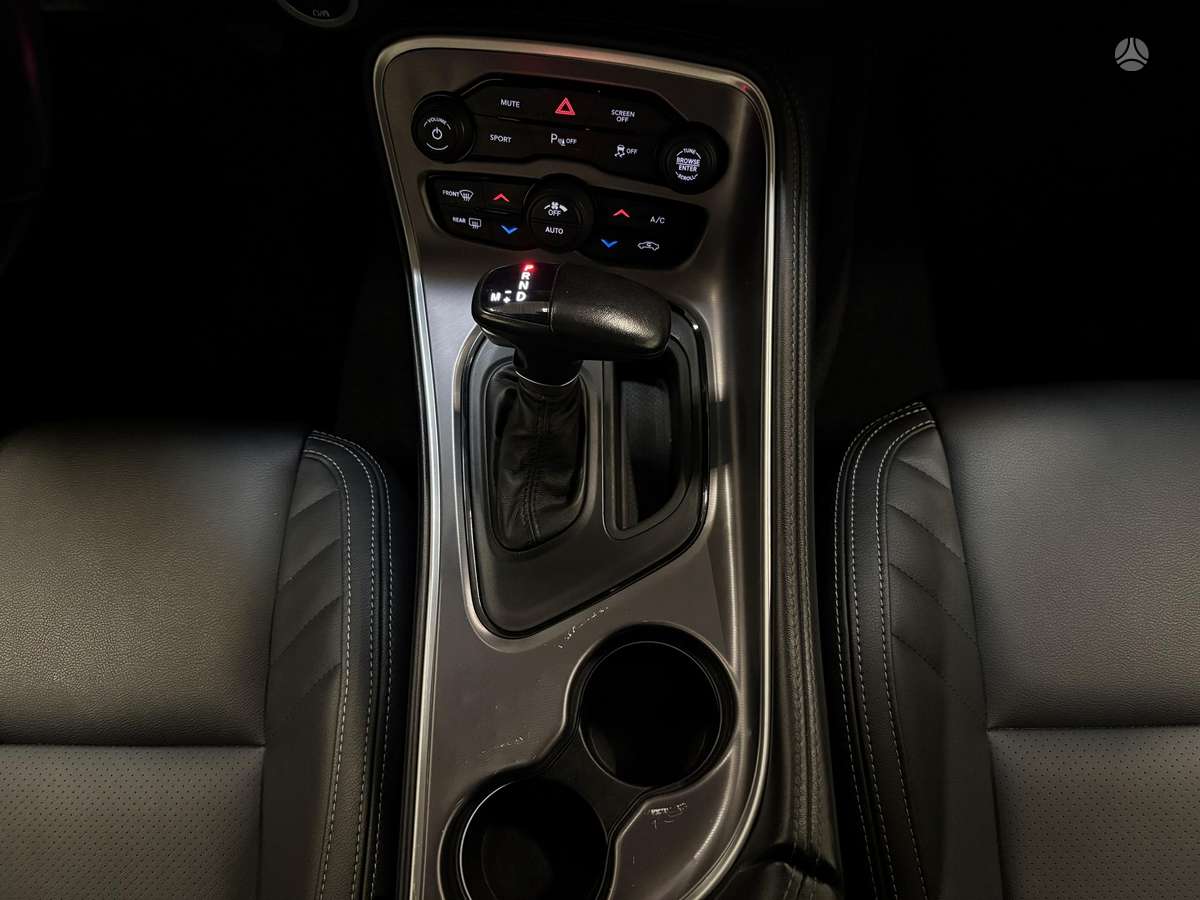 Dodge Challenger, 5.7 l., coupe
