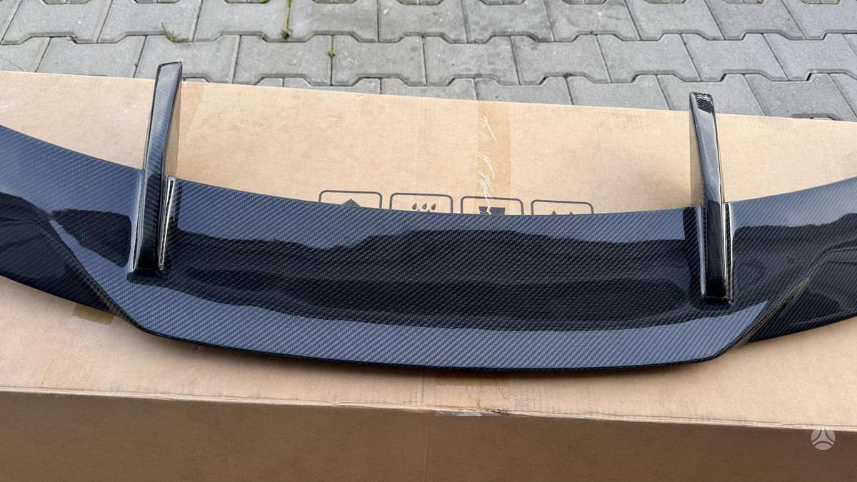 BMW M4 spoilers