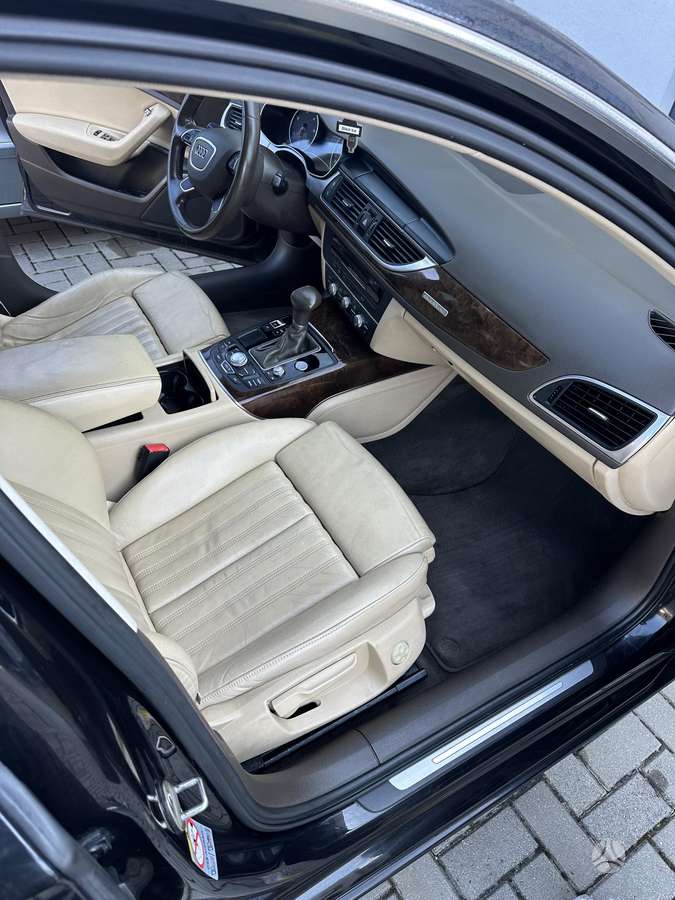 Audi A6, 3.0 l., universalas