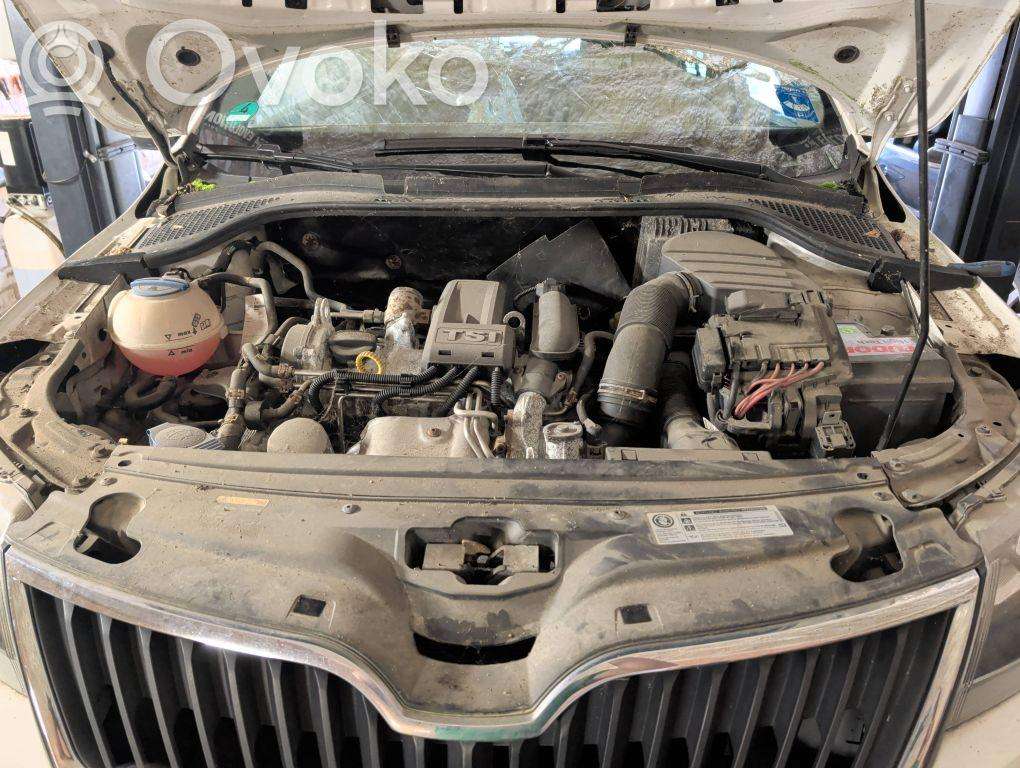 Skoda Rapid, CBZB, dalimis. Spalvos kodas lf9e variklio kodas cbzb pavarų dėžės ko