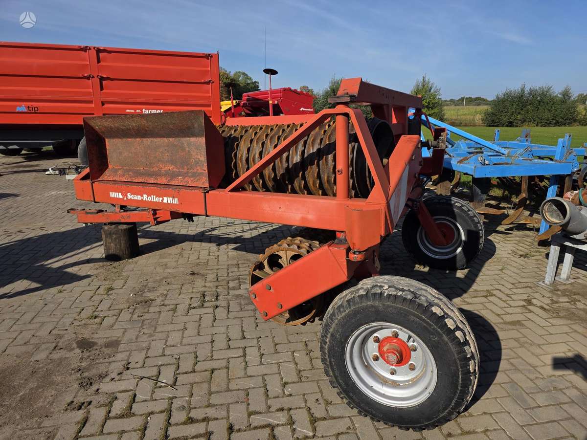 SCAN AGRO SR630, dirvos tankinimo, lyginimo volai