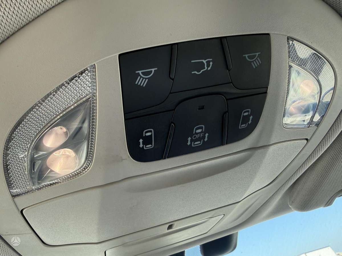 Chrysler Pacifica, 3.6 l., Минивэн