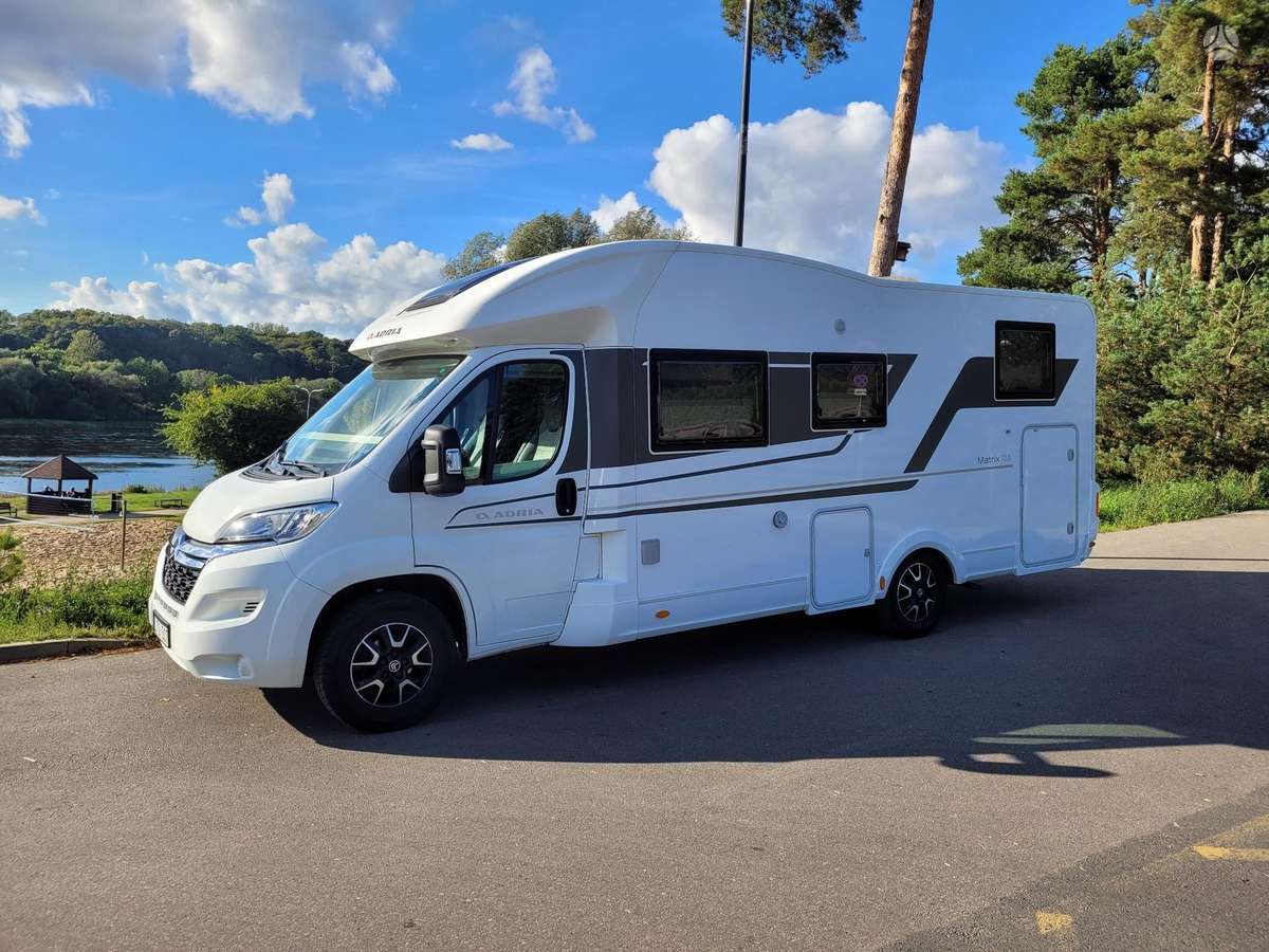 Adria Matrix 670 SL, campers