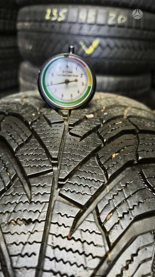 Kumho Winter craft wp52+, winter 235/60 R18