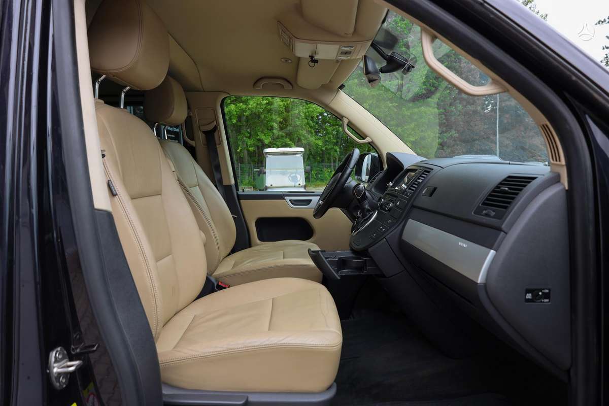 Volkswagen Multivan, 2.0 l., Минивэн