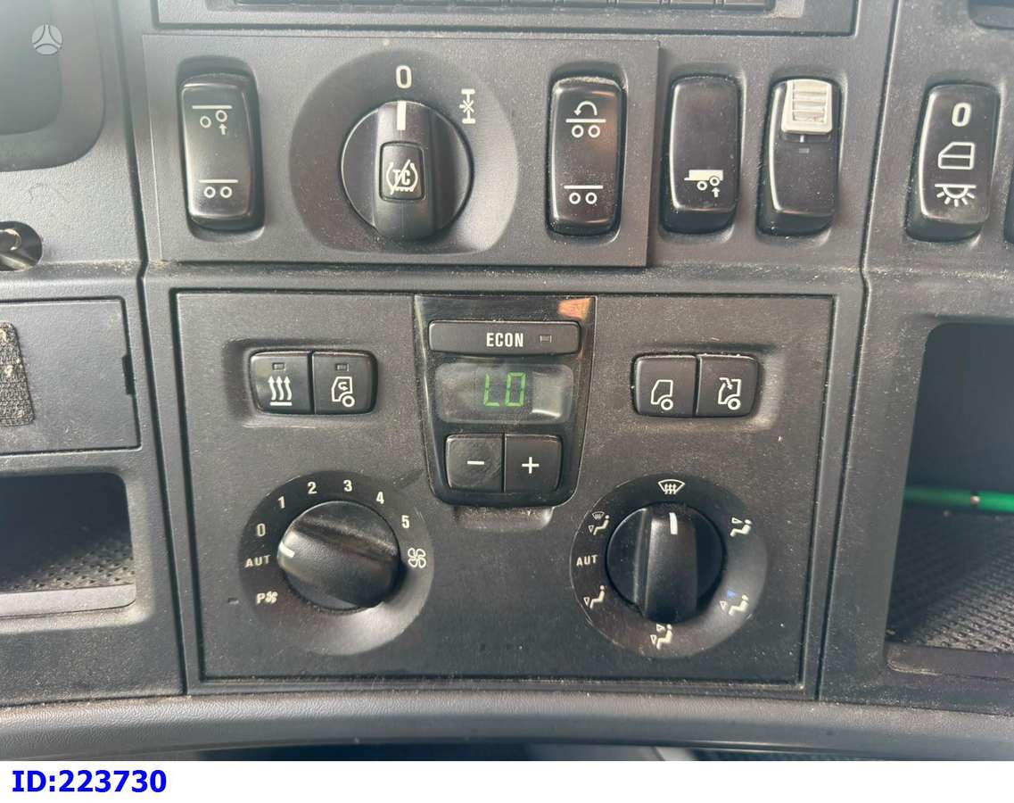 Scania R500 6x2 Retarder, double sleeper