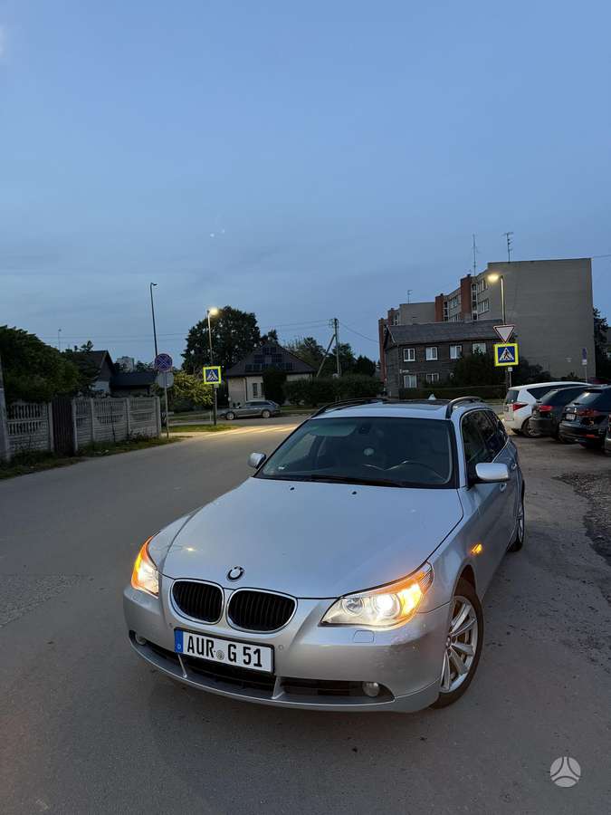 BMW 525, 2.5 l., wagon