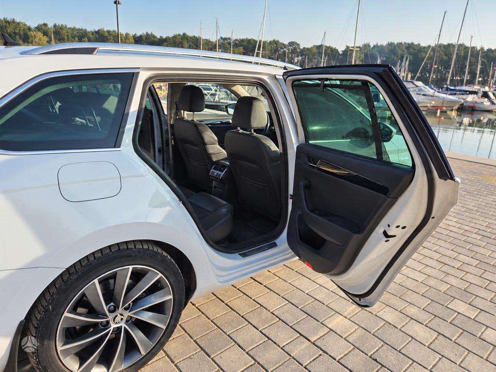 Skoda Superb, 2.0 l., wagon