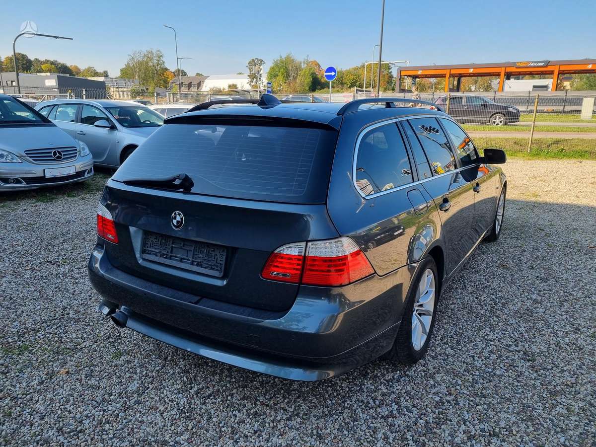 BMW 520, 2.0 l., universalas