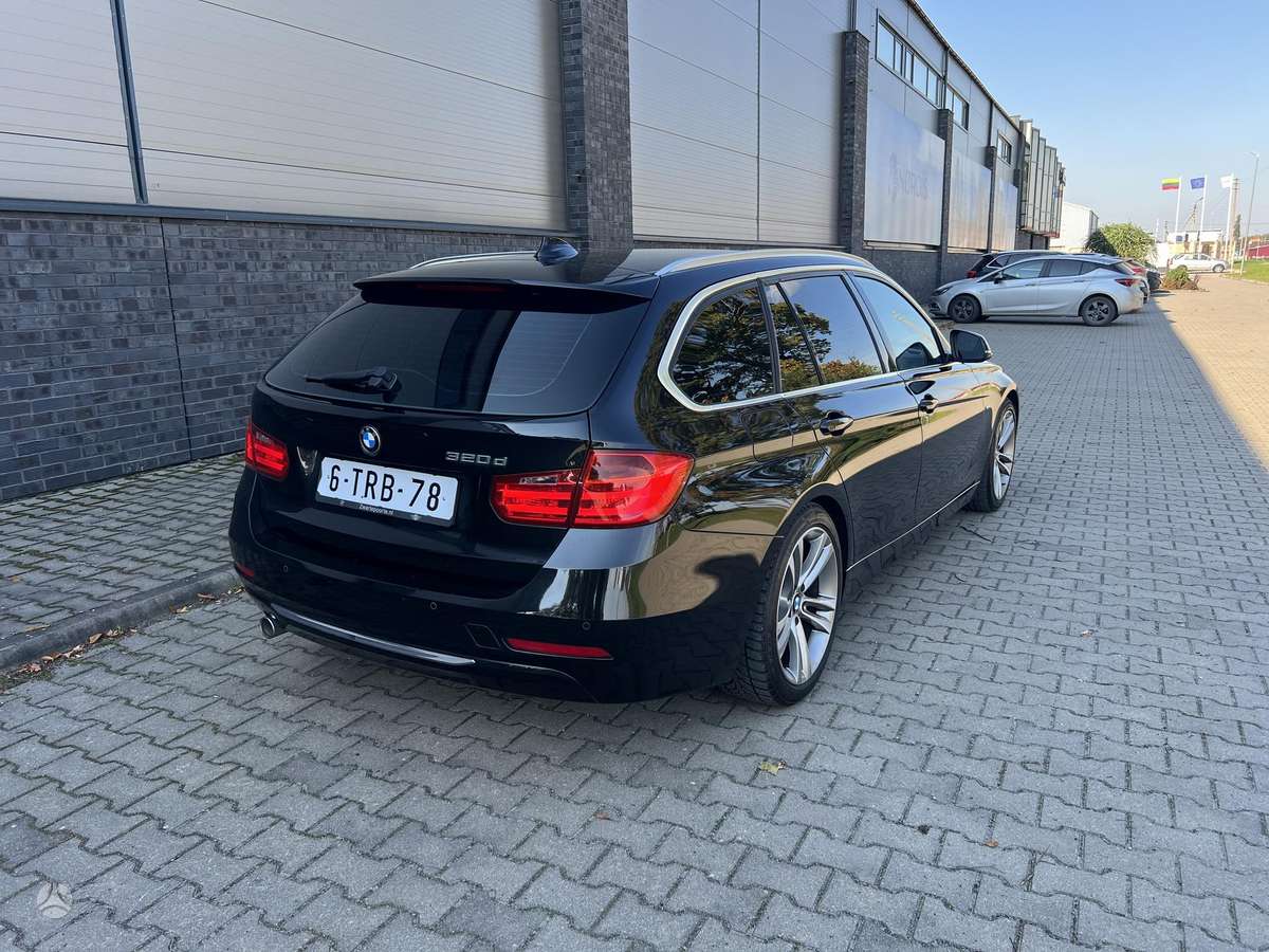 BMW 320, 2.0 l., wagon
