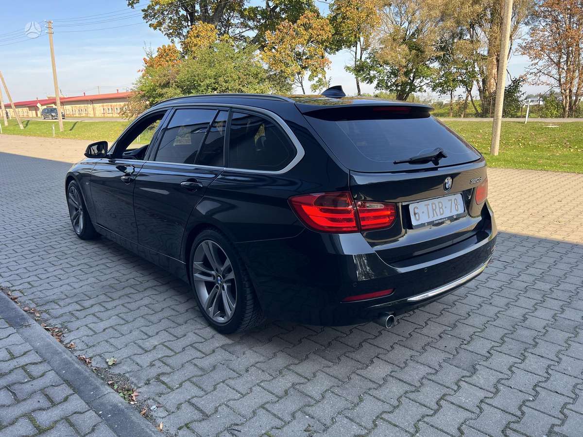 BMW 320, 2.0 l., wagon