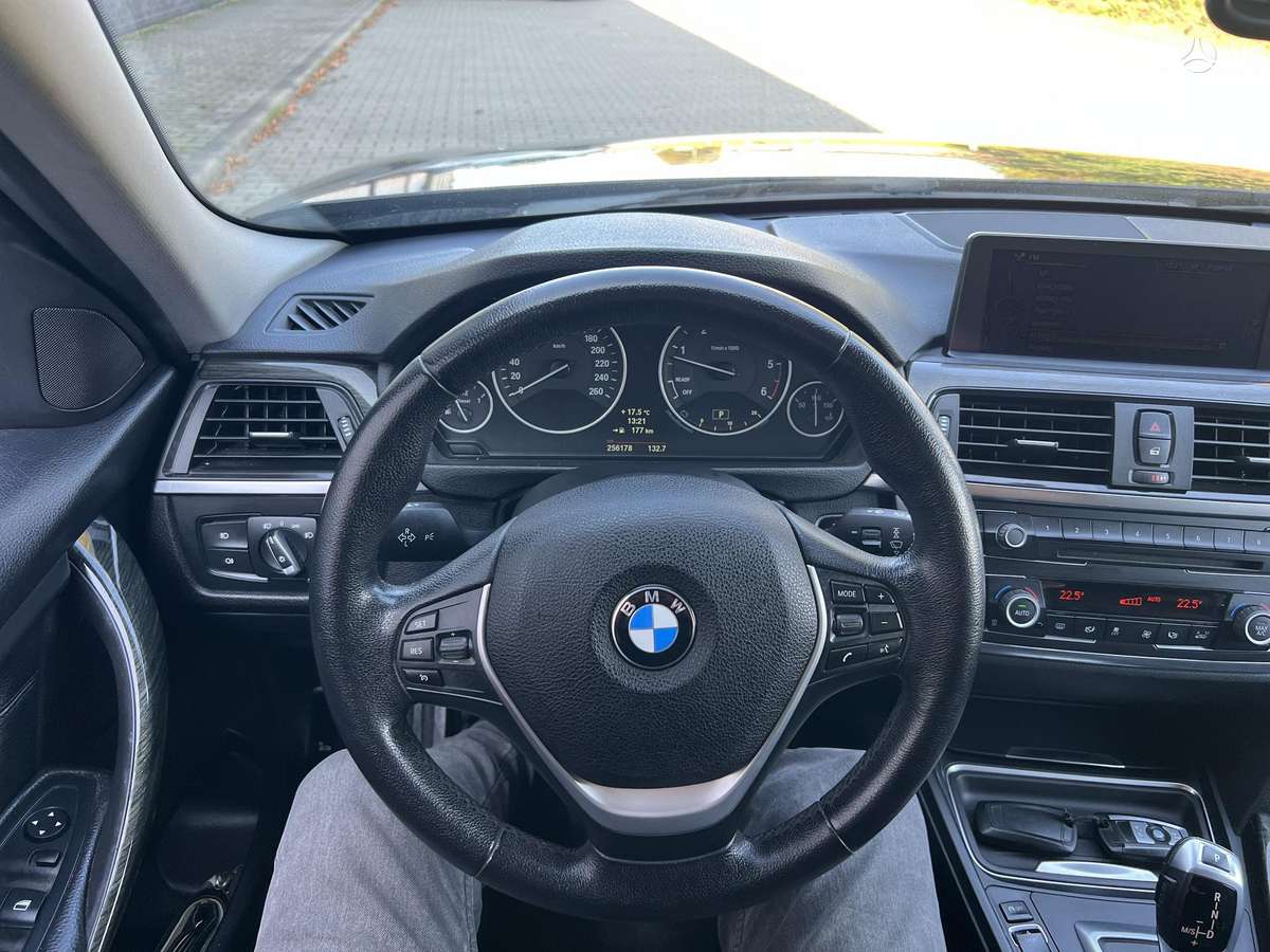 BMW 320, 2.0 l., wagon