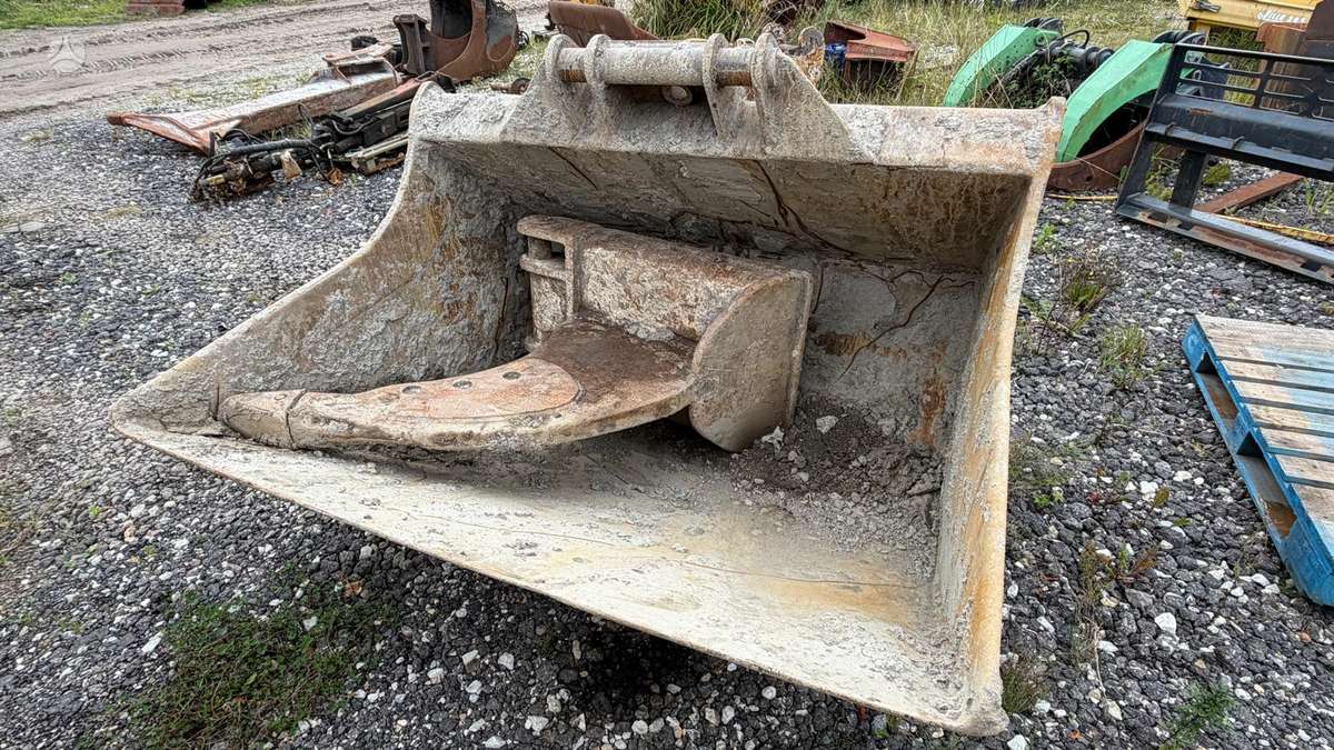 Doosan DX340LC-5, excavator