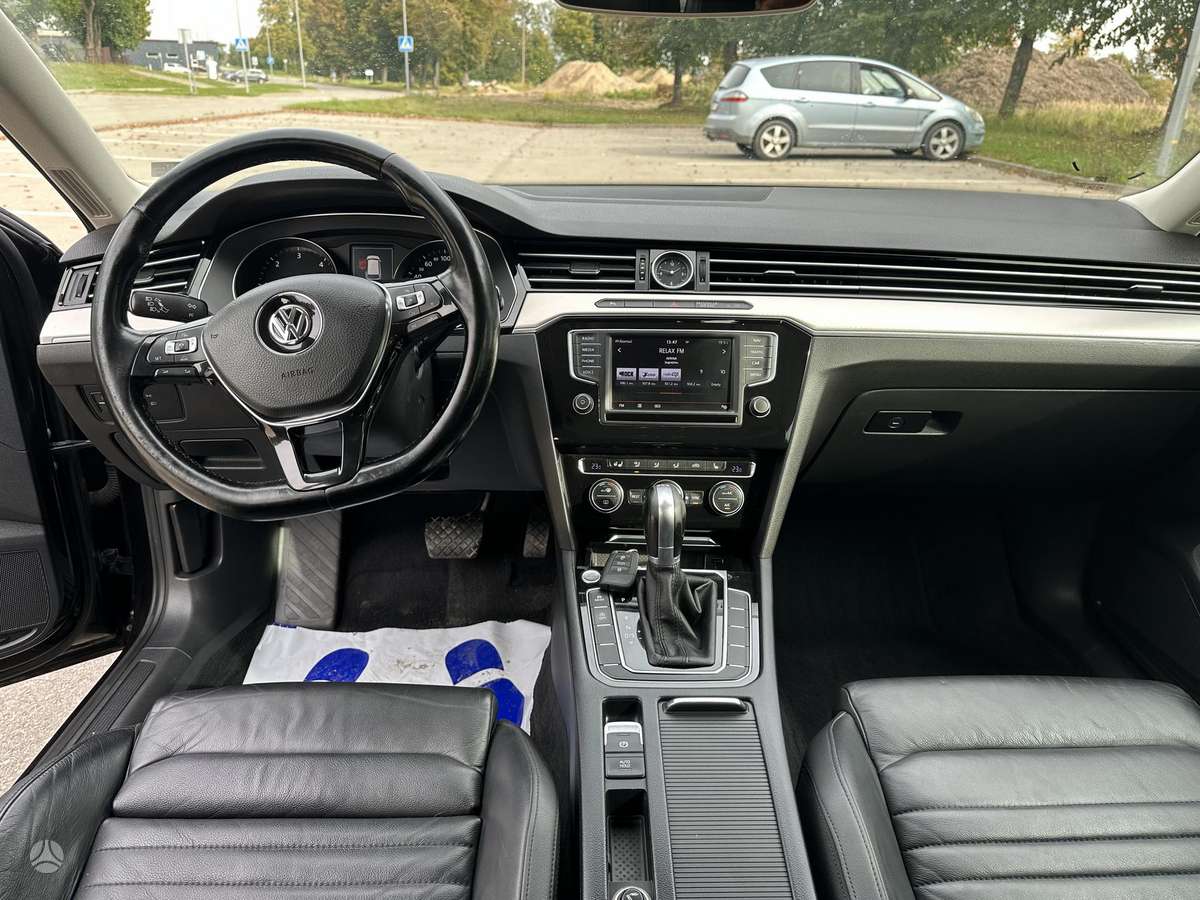 Volkswagen Passat, 2.0 l., Универсал