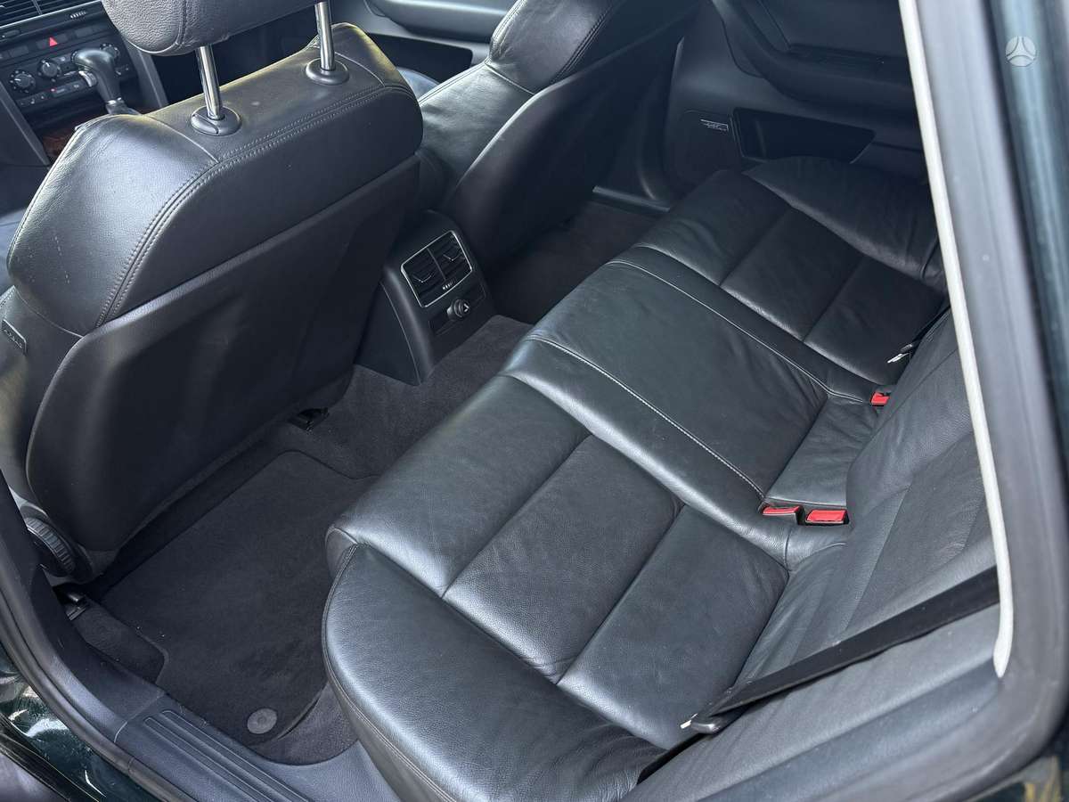 Audi A6, 2.0 l., universalas