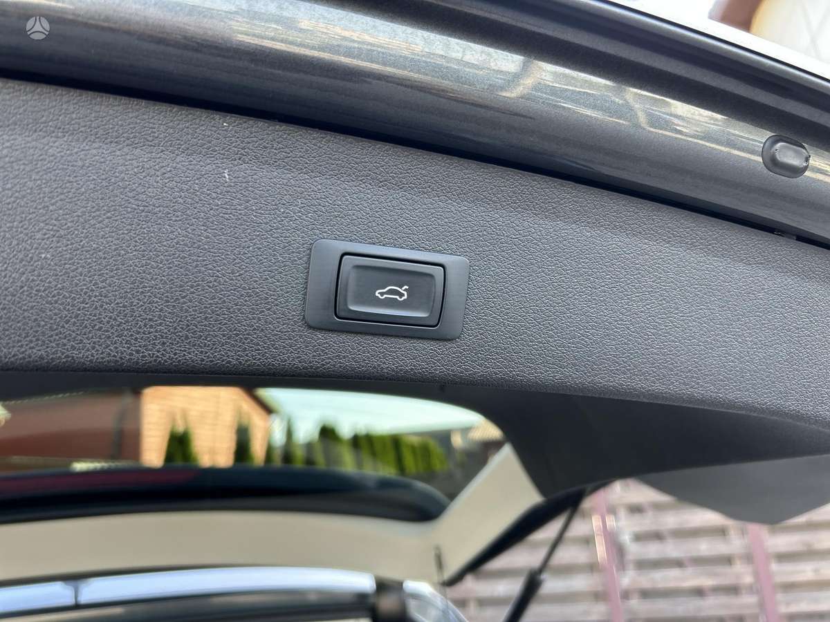 Audi Q5, 2.0 l., Внедорожник / Кроссовер