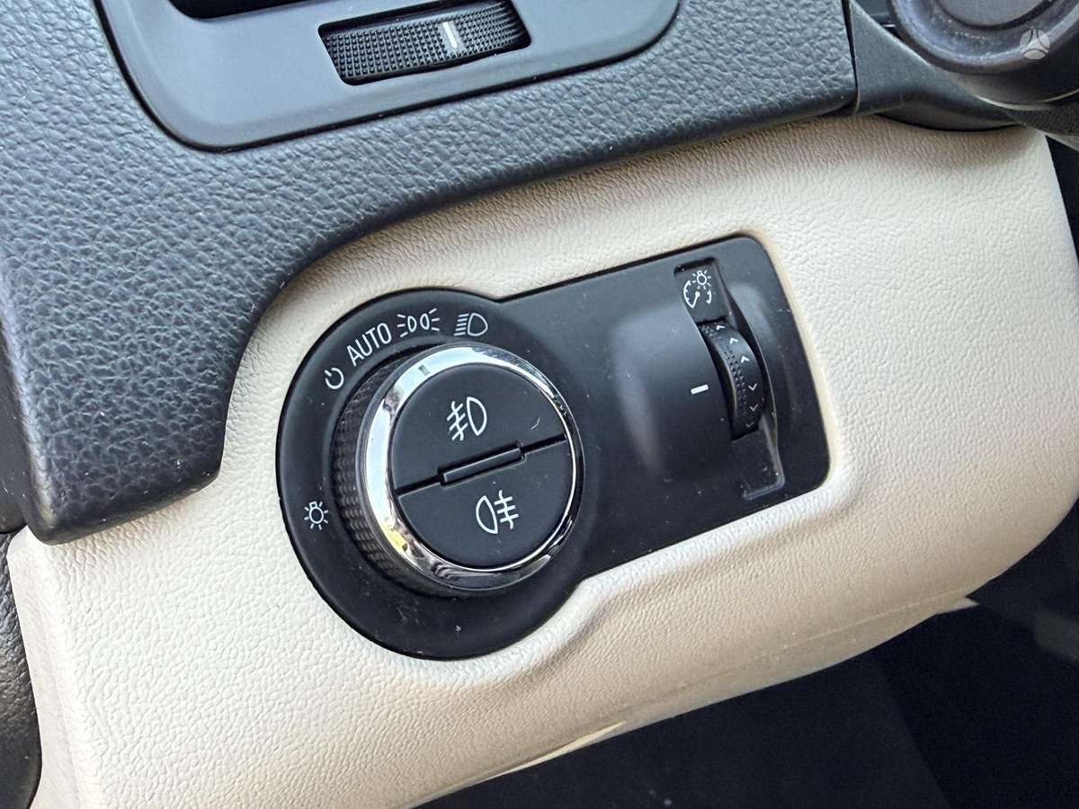 Opel Insignia, 2.0 l., Универсал