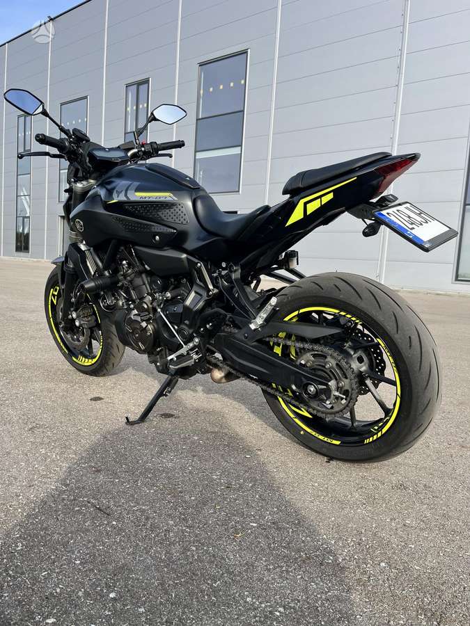Yamaha MT 07 700cc, street / classic