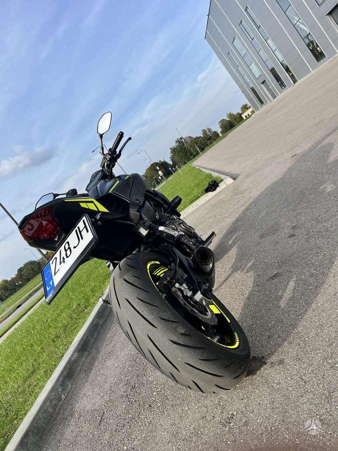 Yamaha MT 07 700cc, street / classic