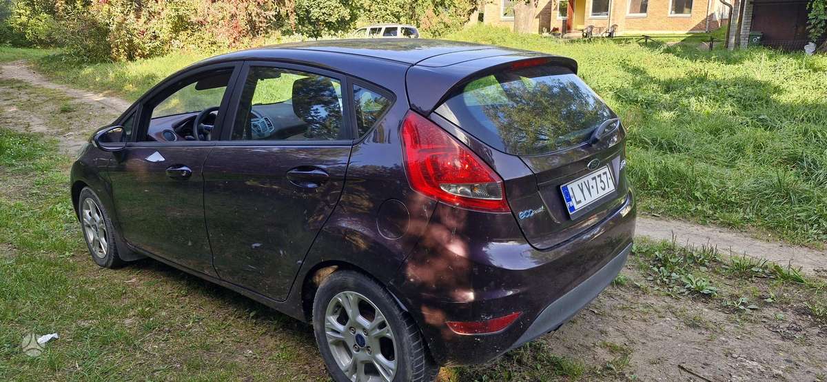 Ford Fiesta, 1.6 l., Минивэн